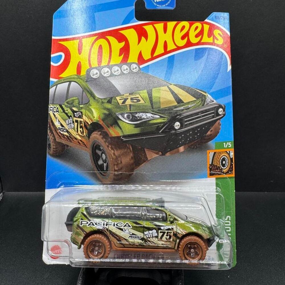 Hot wheels chrysler pacifica green